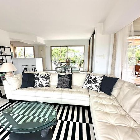 Ferienwohnung Panoramic Sea View Penthouse With Jacuzzi And 450 Sqm Terrace Antibes Exterior foto