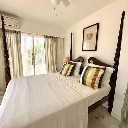 Ferienwohnung Panoramic Sea View Penthouse With Jacuzzi And 450 Sqm Terrace Antibes Exterior foto