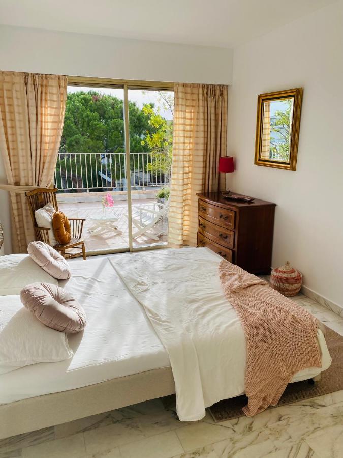 Ferienwohnung Panoramic Sea View Penthouse With Jacuzzi And 450 Sqm Terrace Antibes Exterior foto